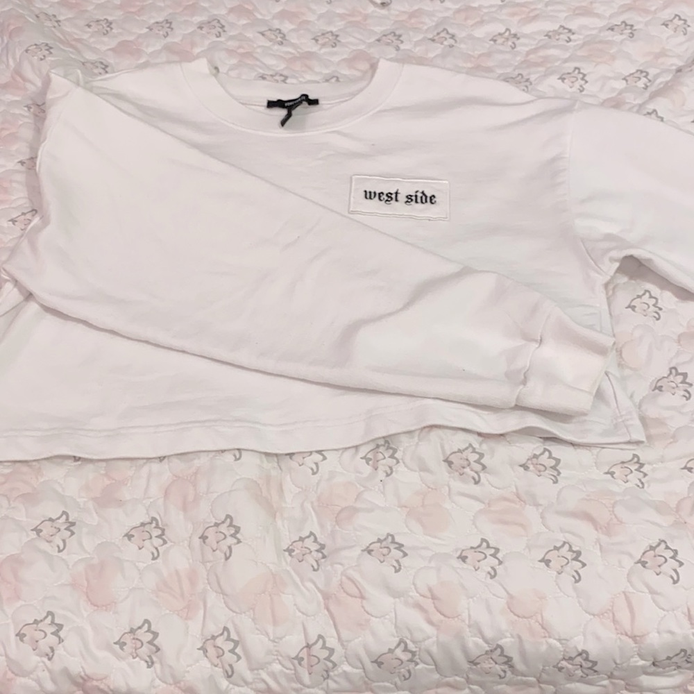 White long sleeve crop top!